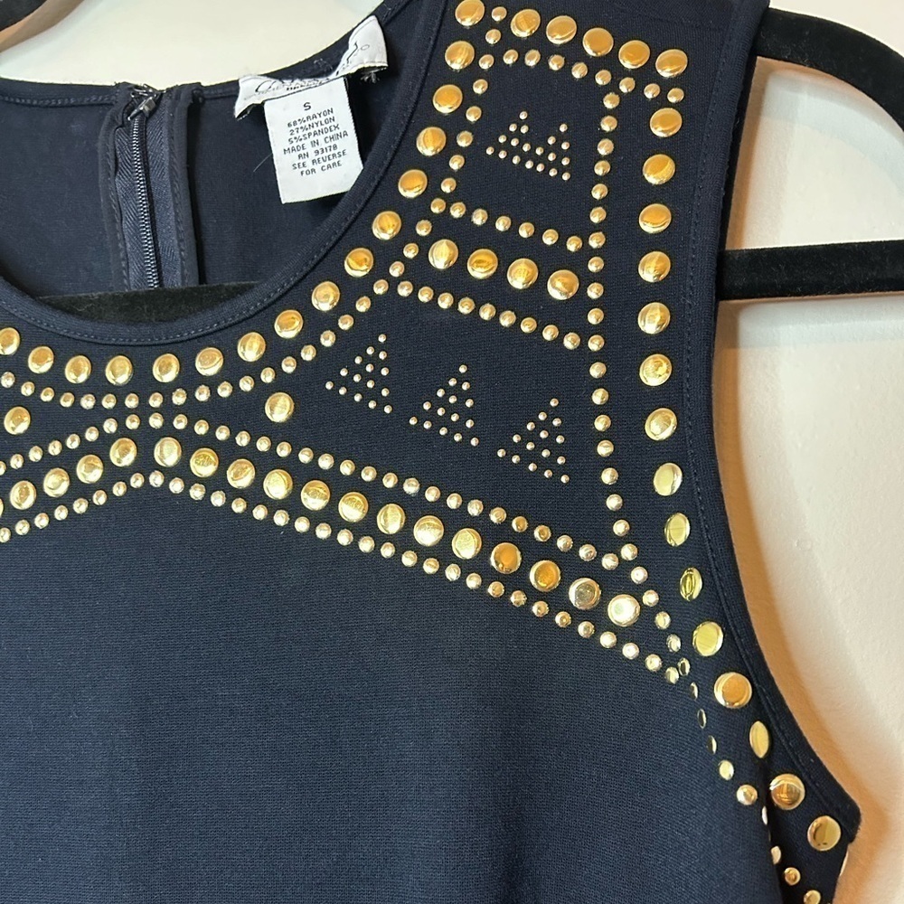 Carmen Marc Valvo Gold Studded Black Sleeveless Sheath Dress Size S - Picture 5 of 9